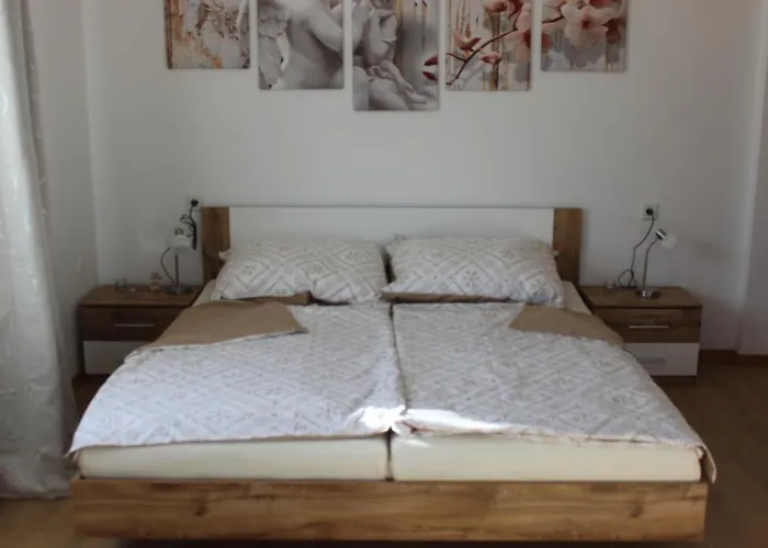 W4 - Engel Apartment